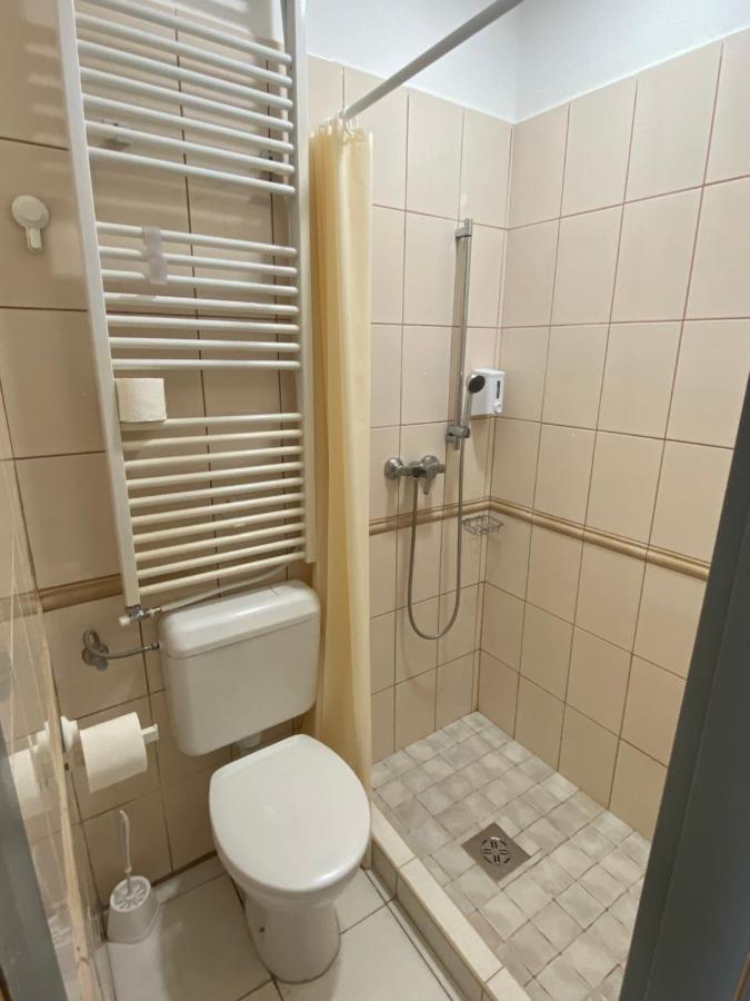 Kalcit Tourist Motel Belapatfalva Exteriör bild
